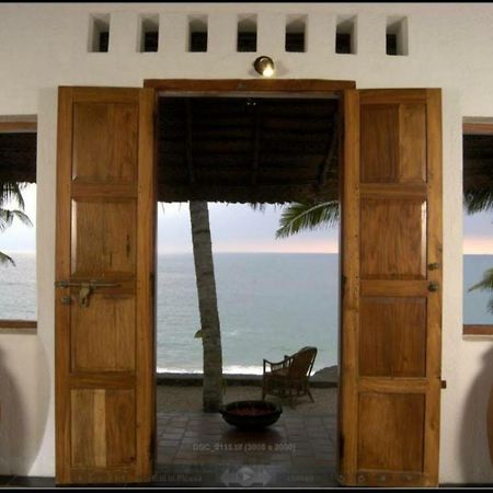 Karikkathi Beach House تريفِندرم المظهر الخارجي الصورة