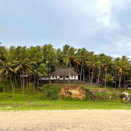 Karikkathi Beach House تريفِندرم المظهر الخارجي الصورة